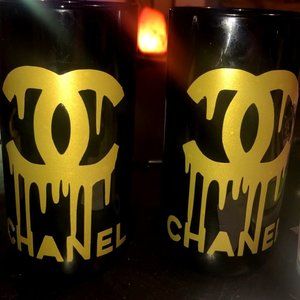 custom black cups with letters